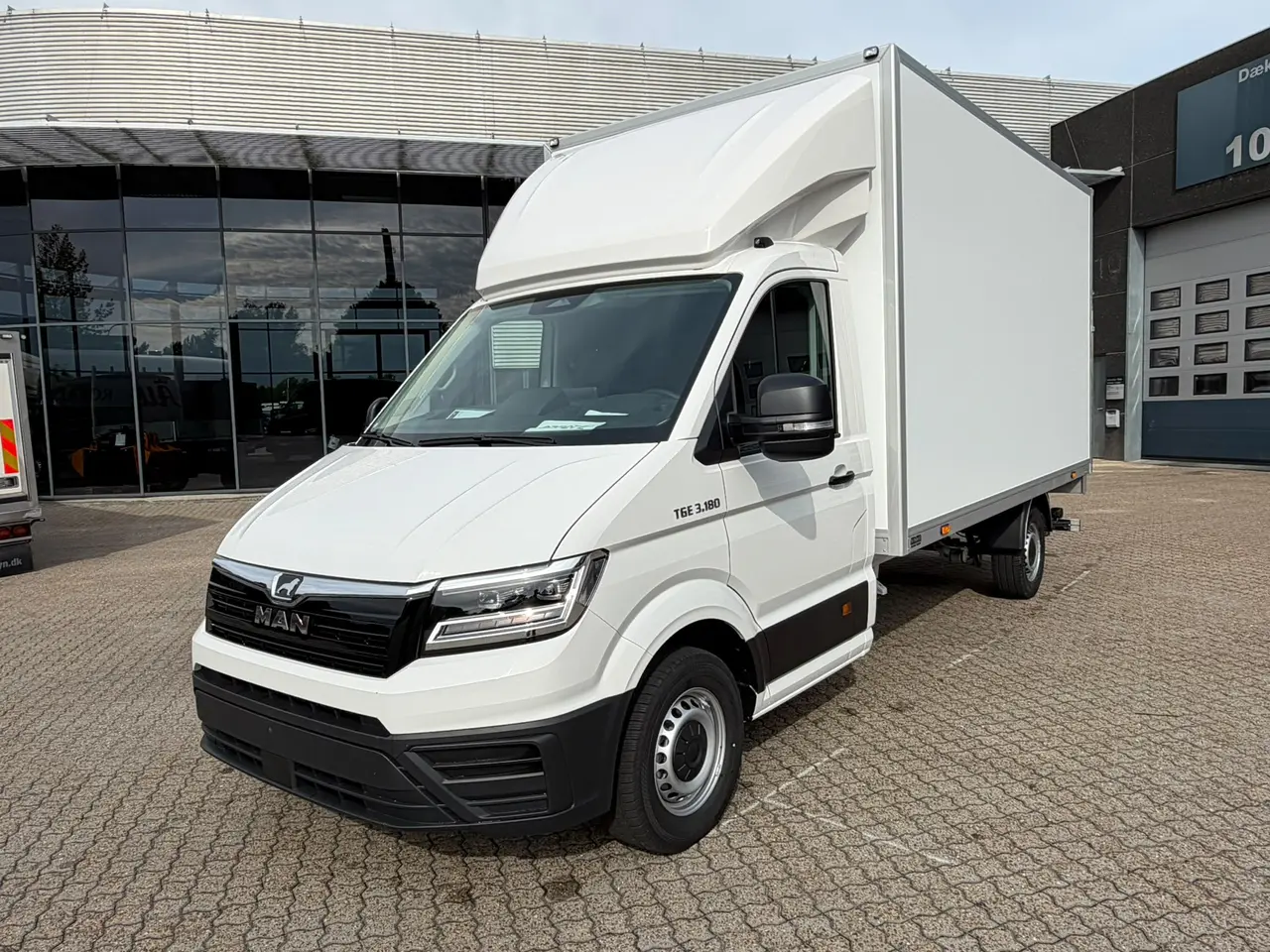 Billede 1 - MAN TGE 3.180 A8 8 Pallers, Lukket kasse
