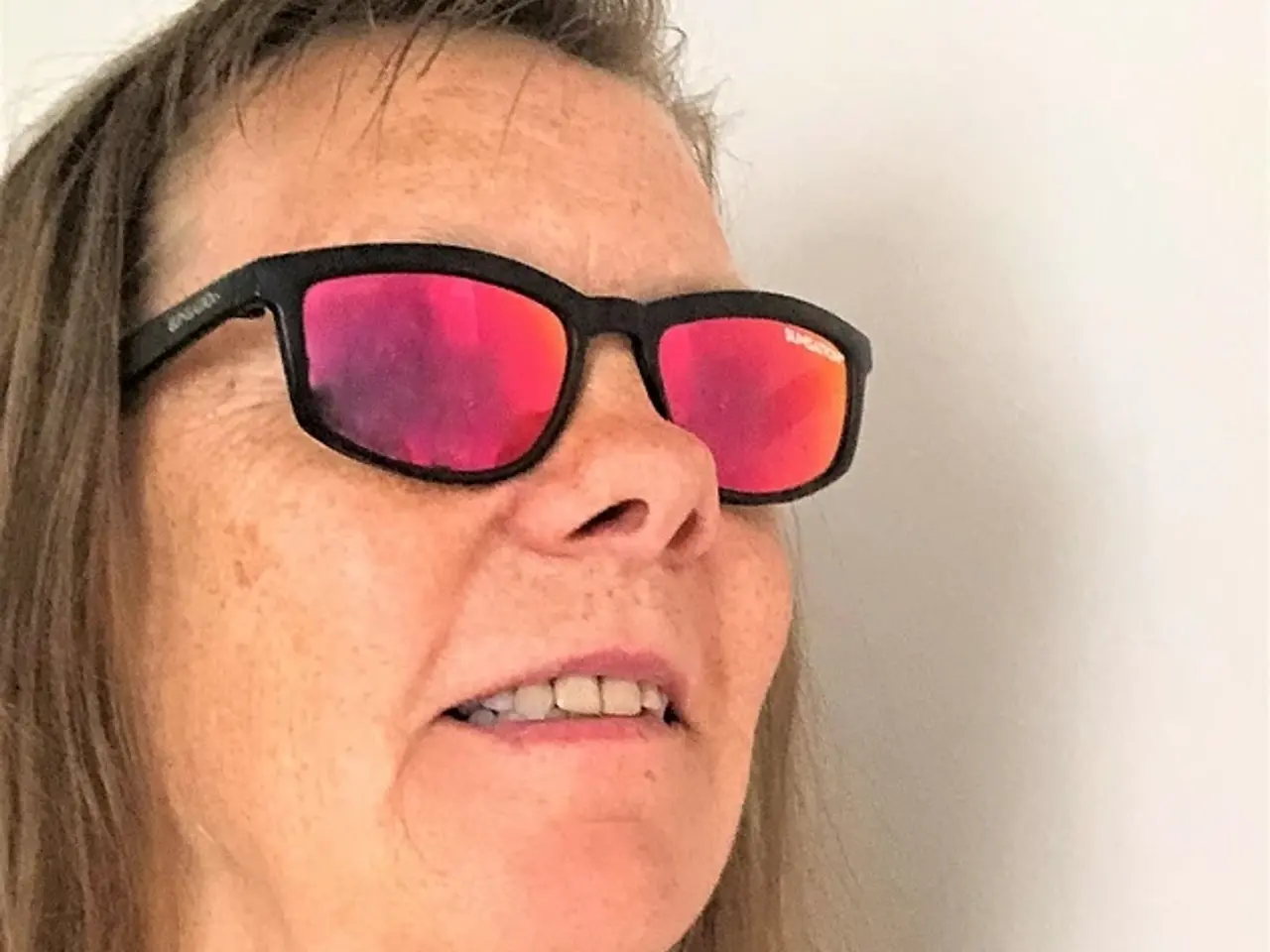 Billede 2 - SOLBRILLER - UNISEX - SPEJLGLAS - dame - herre