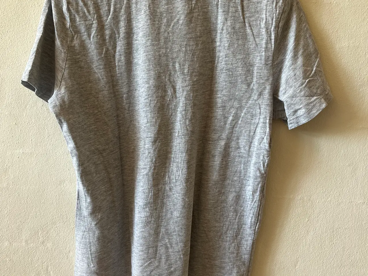Billede 5 - Forskellige t-shirts i str. s