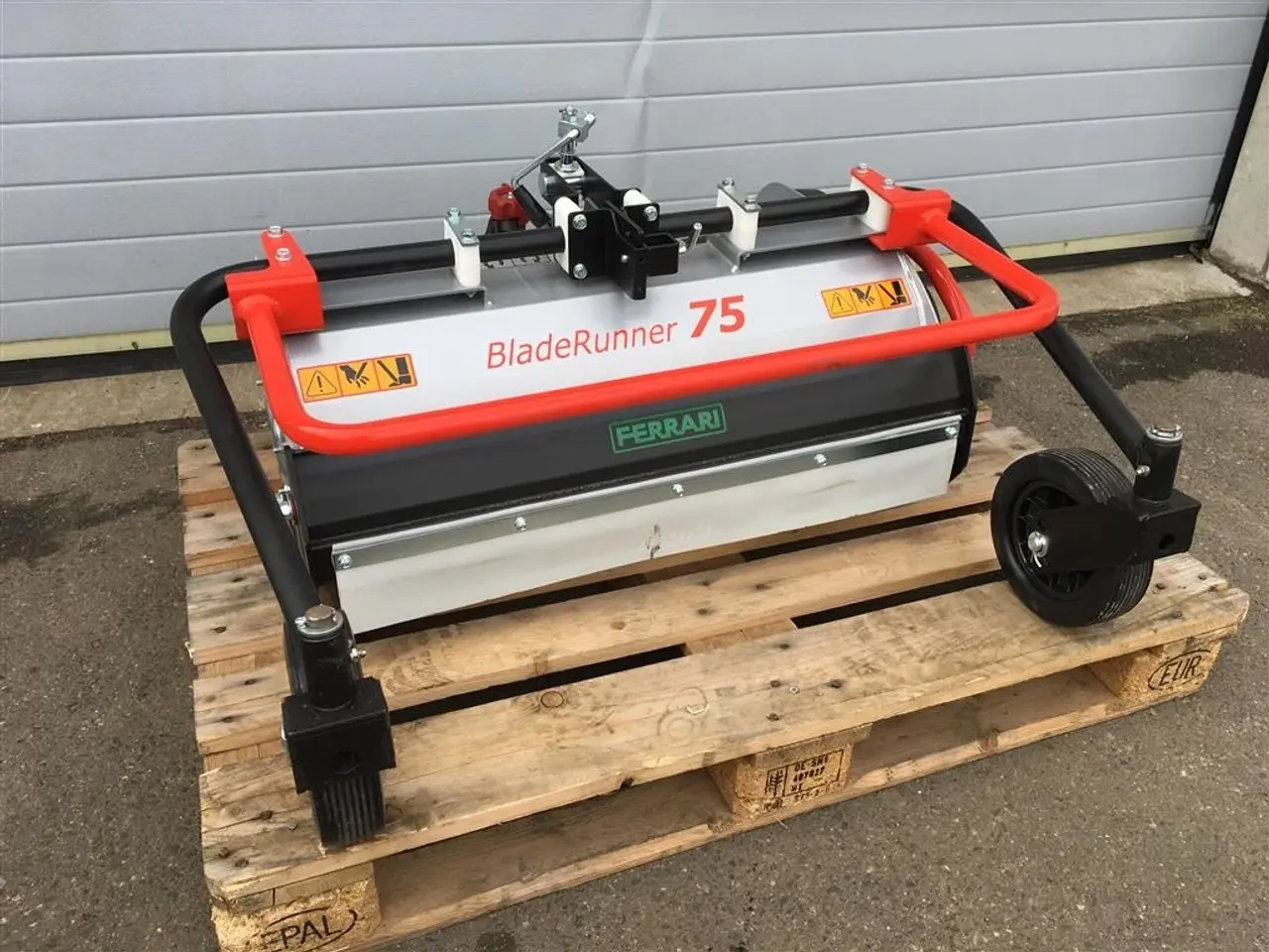 Billede 1 - Ferrari Bladerunner slagleklipper 75 cm