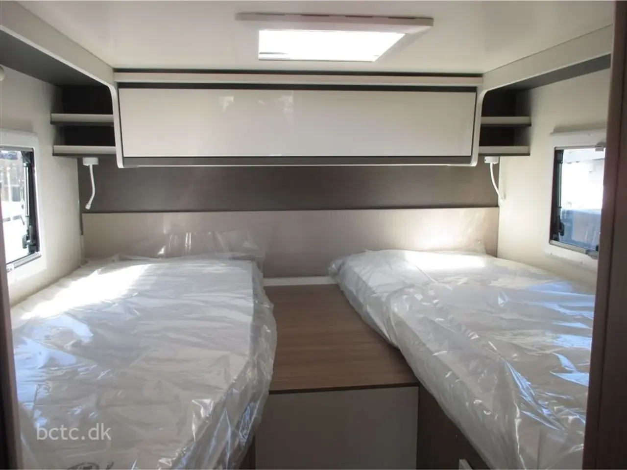 Billede 13 - 2026 - Elnagh Baron 539 Compact NB