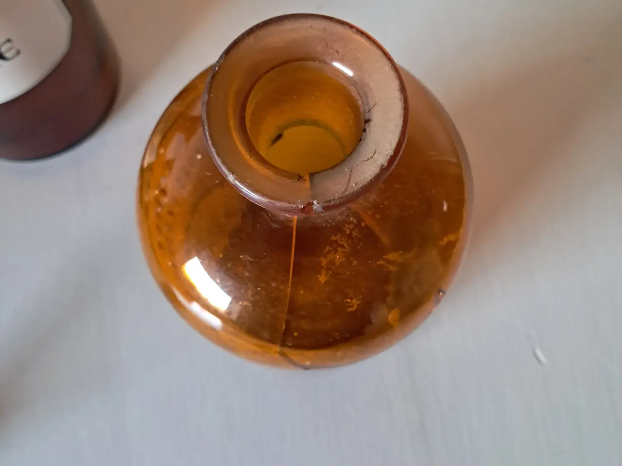 Billede 5 - 4 gamle apotekerflasker i brunt glas