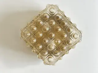 Væglampe m iriserende glas