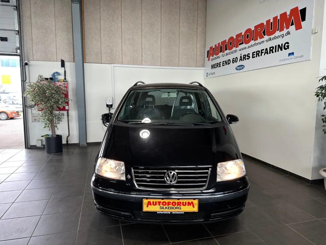 Billede 2 - VW Sharan 2,0 Comfortline Van