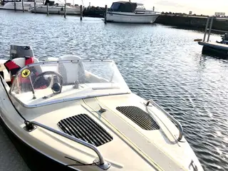 🚤 Velholdt speedbåd med trailer 🚤