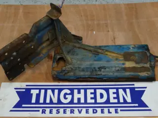 Ford 4000 Batterikasse
