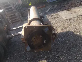 Auto lift ensøjlet