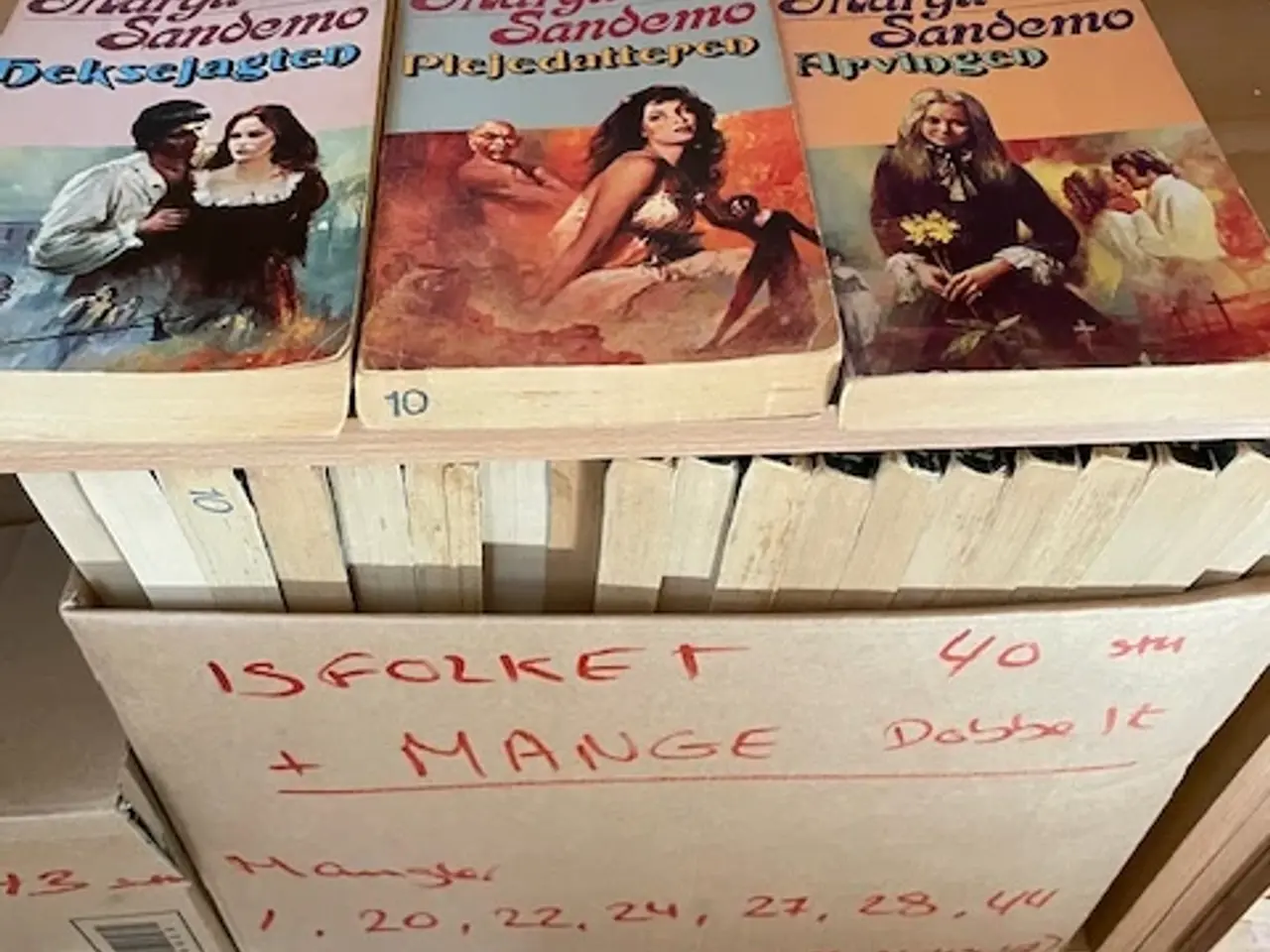 Billede 1 - Margit Sandemo Isfolket