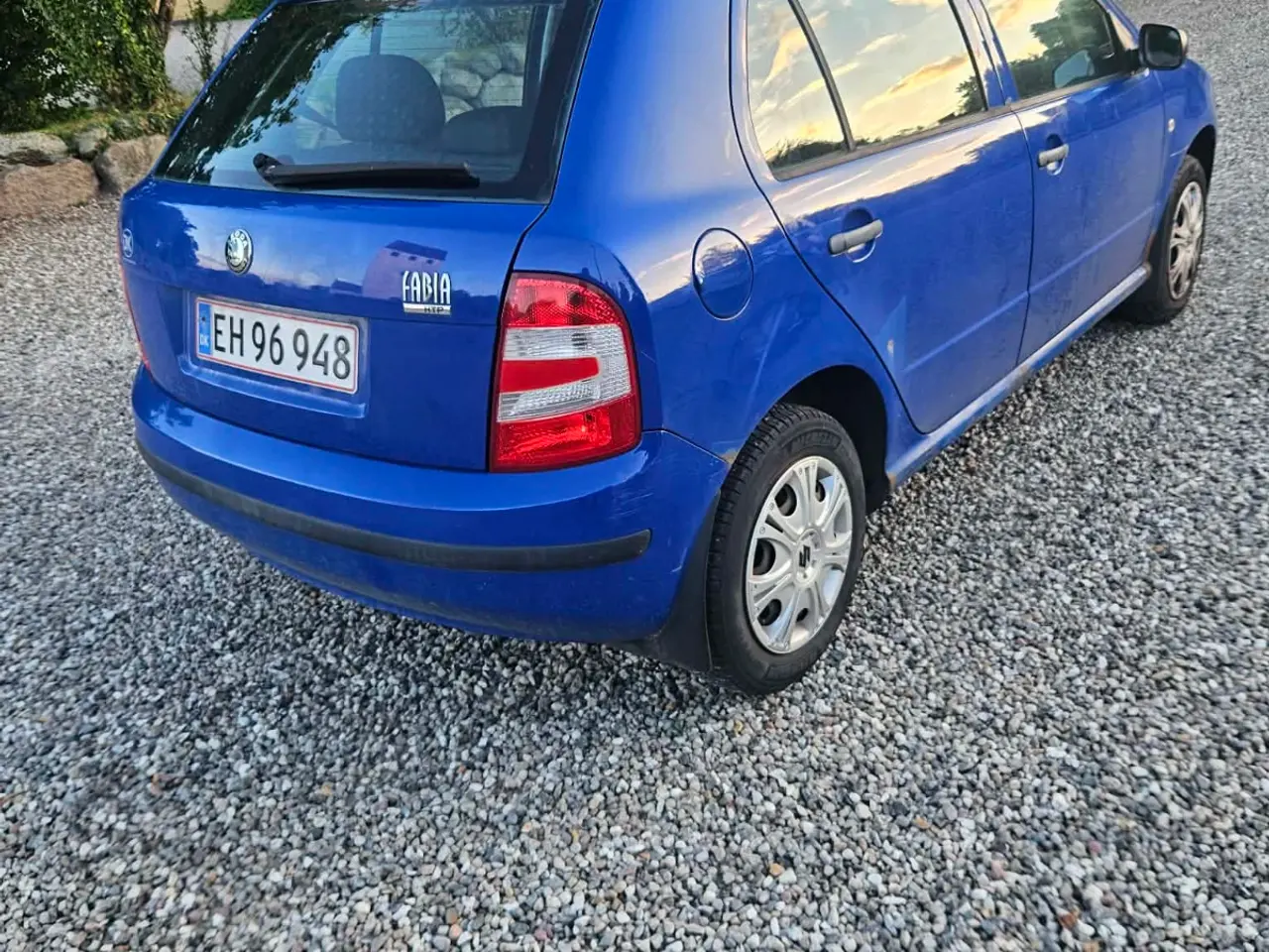 Billede 3 - Dejlig rummelig familiebil