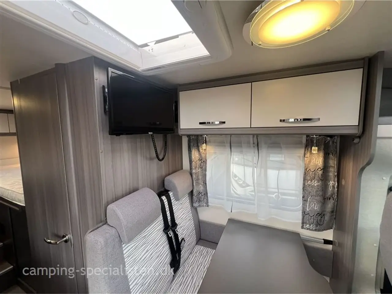 Billede 13 - 2022 - Hobby Ontour Edition V65 GE   Rigtig pæn og meget velholdt Hobby On Tour Edition V65 GE fra 2022 - Kan nu opleves hos Camping-Specialisten i Silkeborg