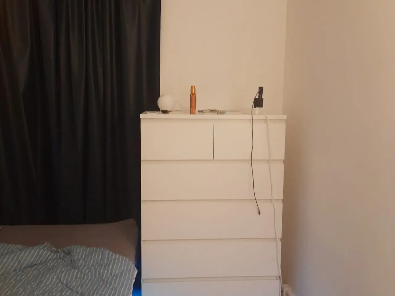 Billede 4 - Move out sale: Cheap furnitures