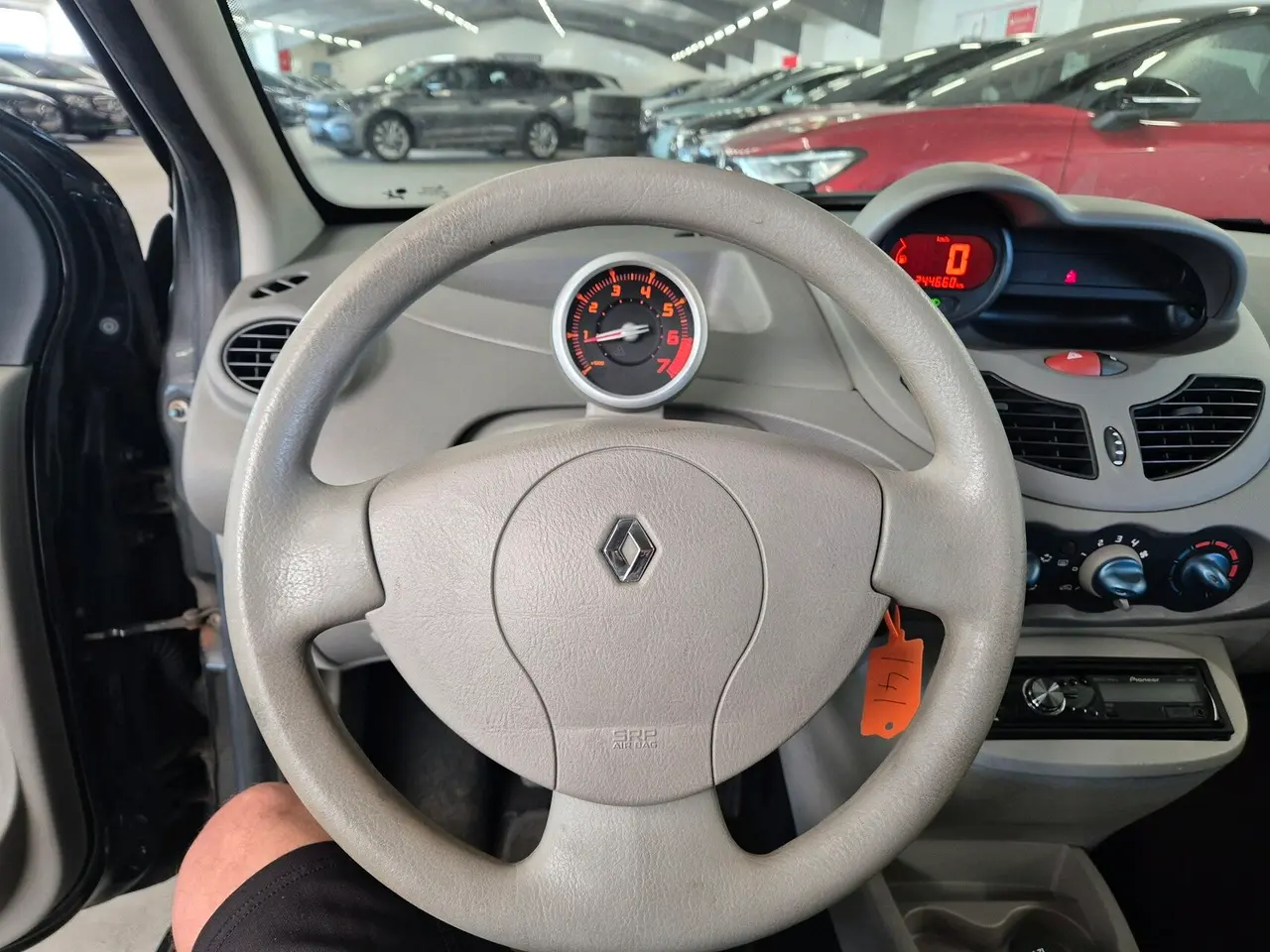 Billede 9 - Renault Twingo 1,2 16V Expression 76HK 3d