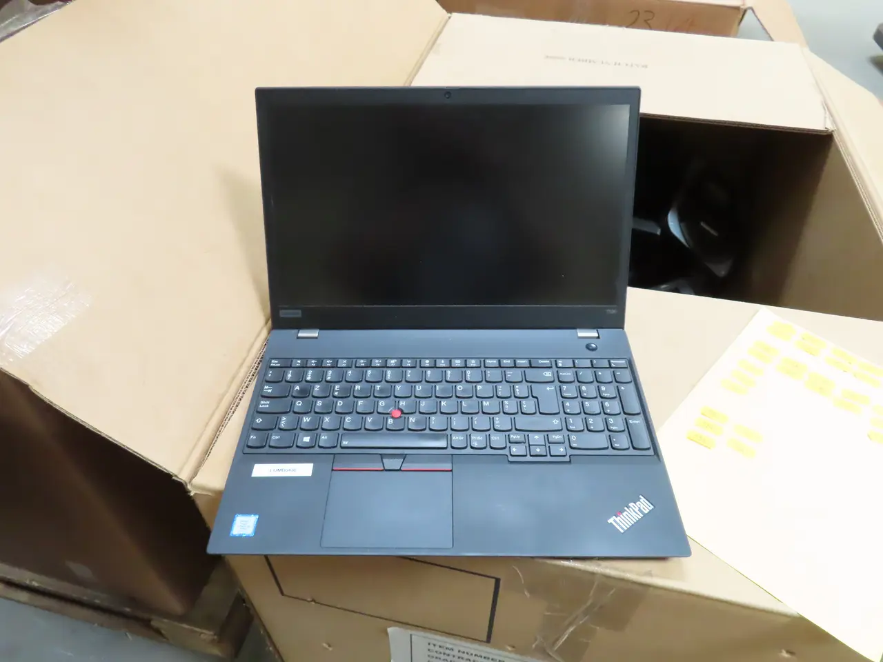 Billede 2 - Bærbarcomputer LENOVO ThinkPad T590