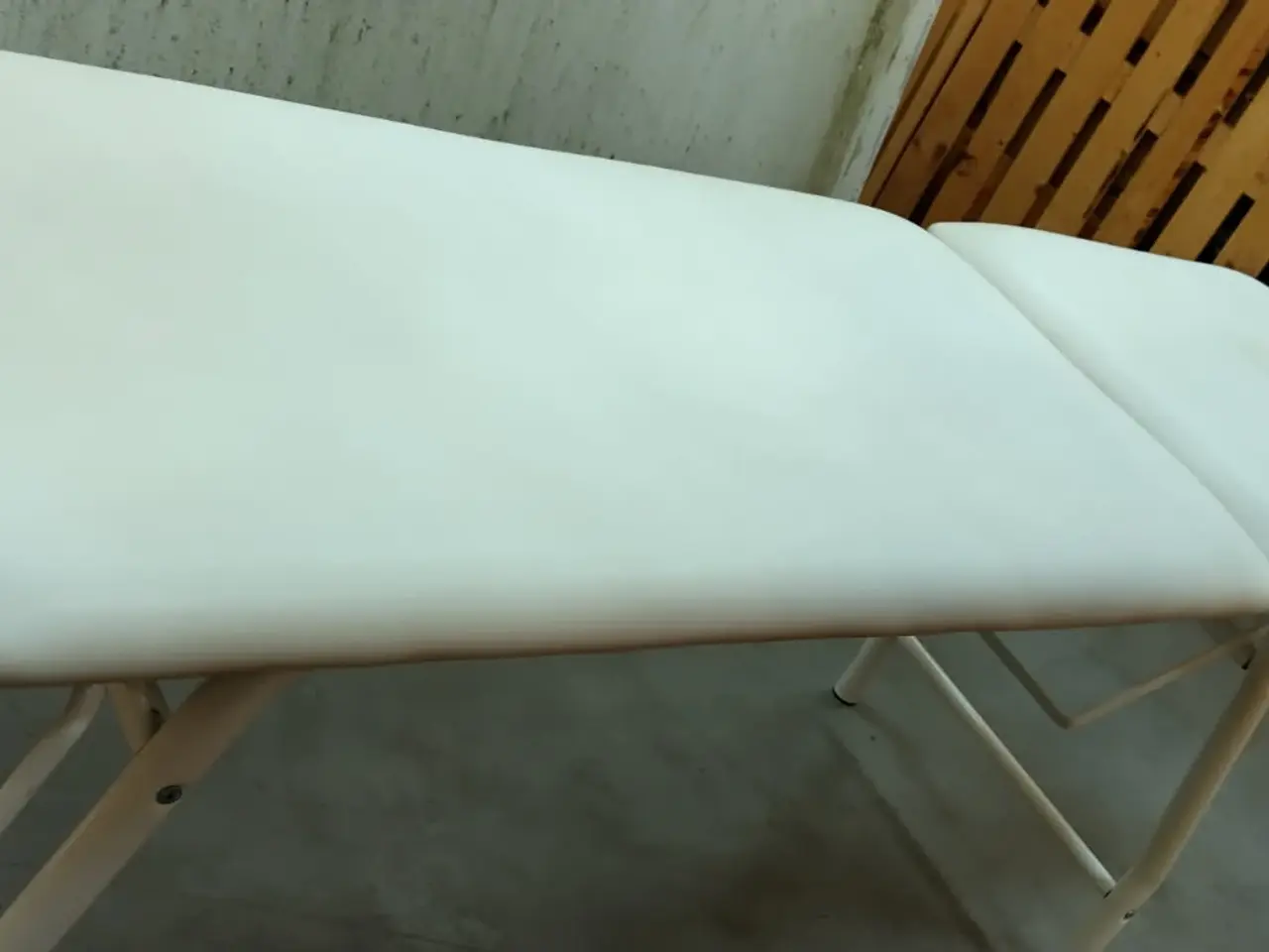 Billede 4 - Behandlerbriks massagebriks 2 stk 800 kr