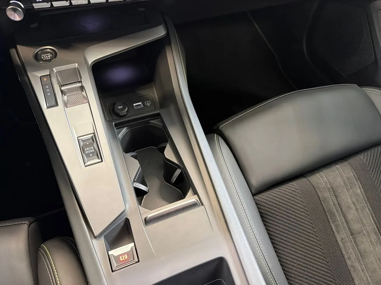 Billede 11 - Peugeot e-408 58 GT