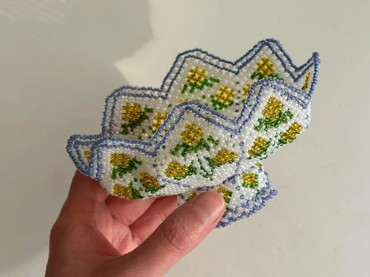 Billede 3 - Perlesyet skål, lilla