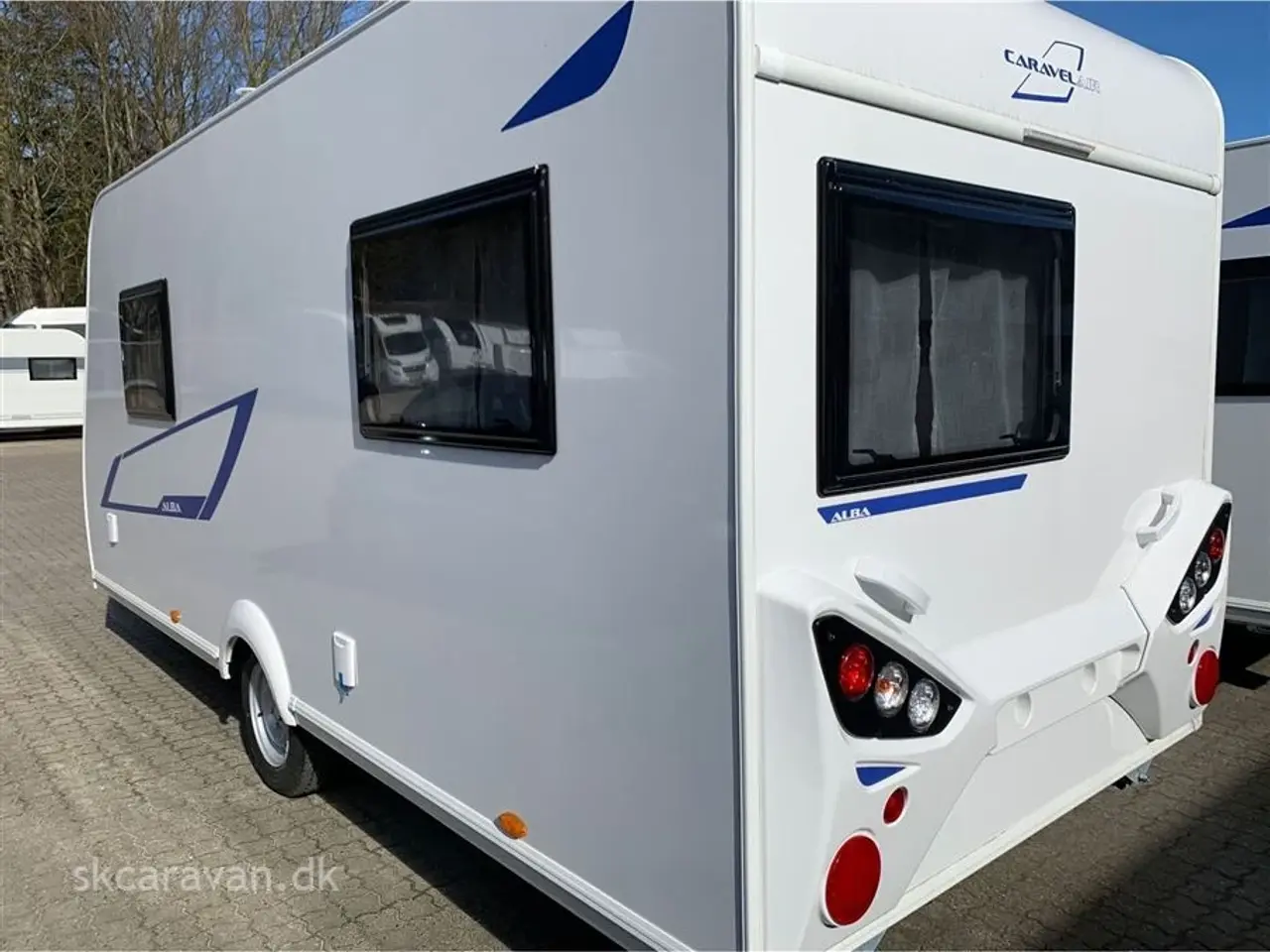 Billede 2 - 2025 - Caravelair ALBA 472   Letvægt campingvogn kan trækkes af de fleste el og hybrid biler