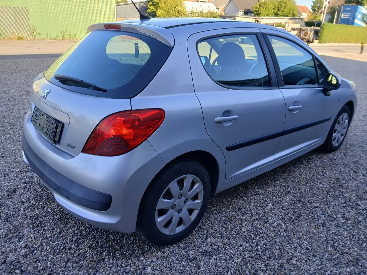 Billede 4 - Peugeot 207 1,4 HDI. 1 år til syn