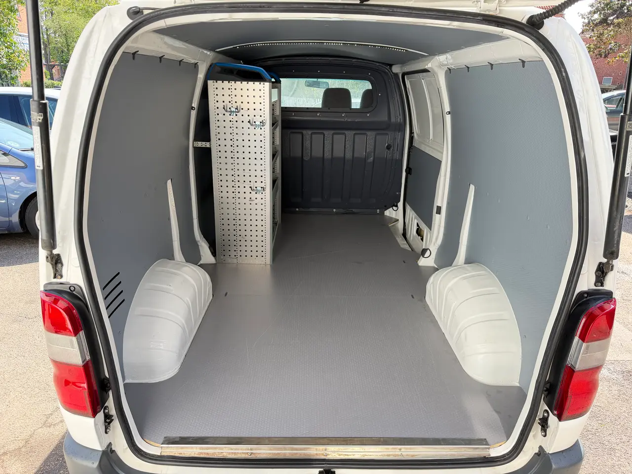 Billede 11 - FLOT Toyota HiAce 2,5 D-4D 88 lang sælges. 