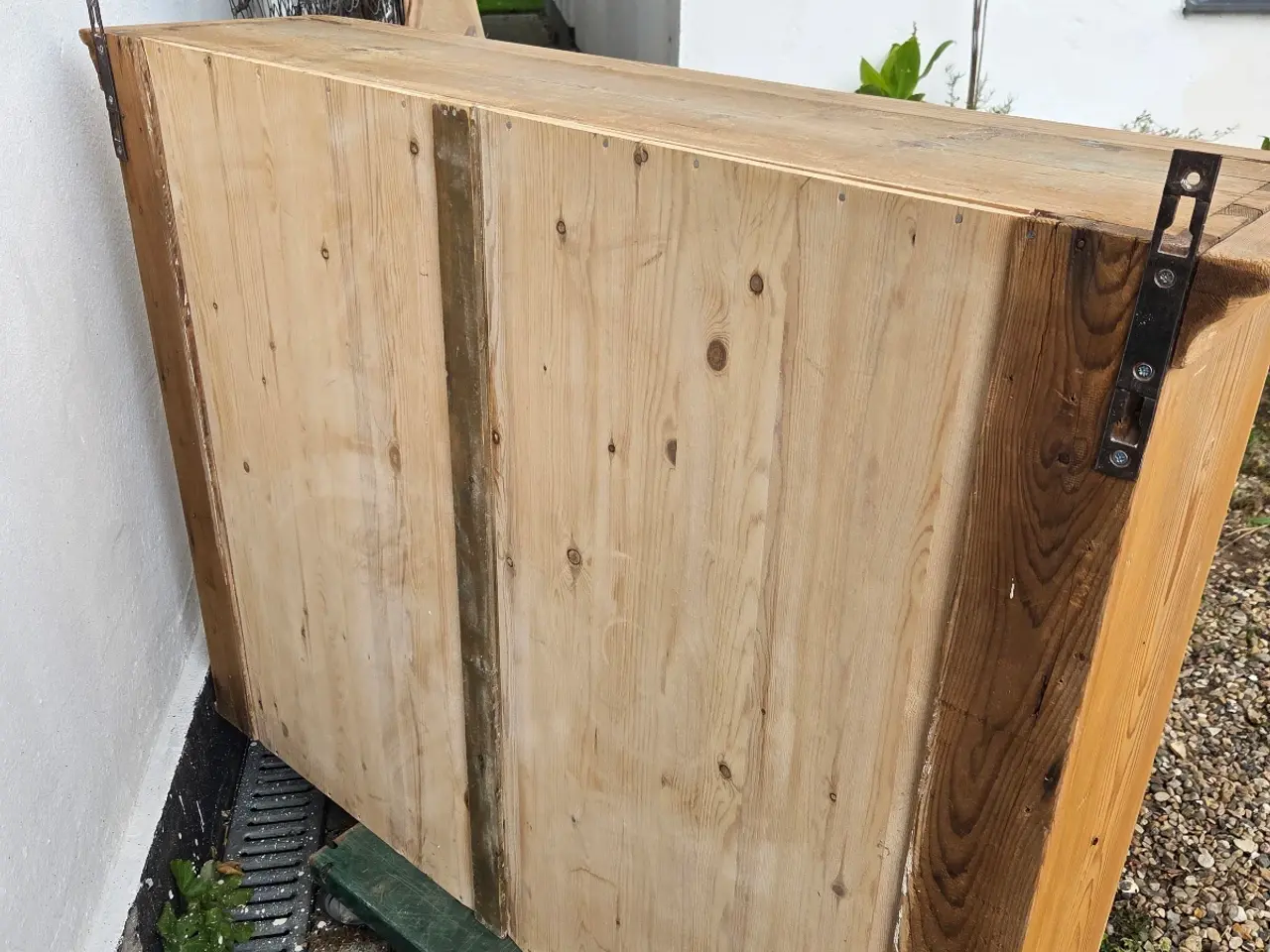 Billede 4 - Velholdt antik vægvitrine