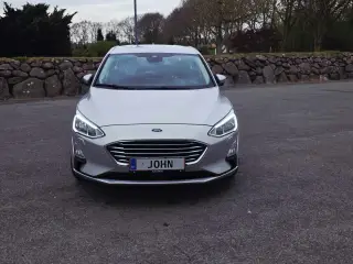 Ford focus kun kørt 82.000