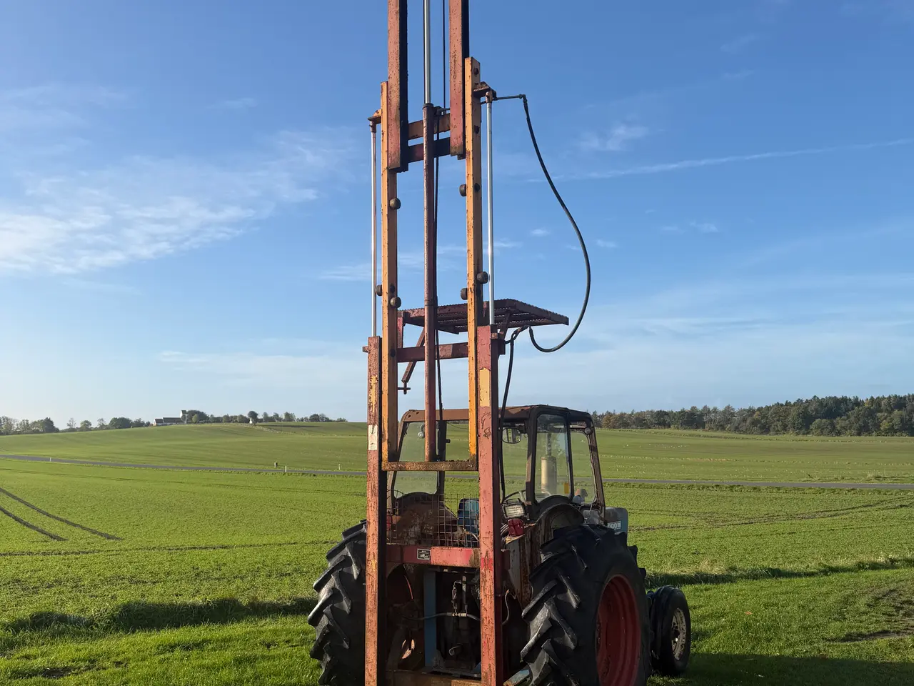 Billede 3 - Ford 4000 med lift