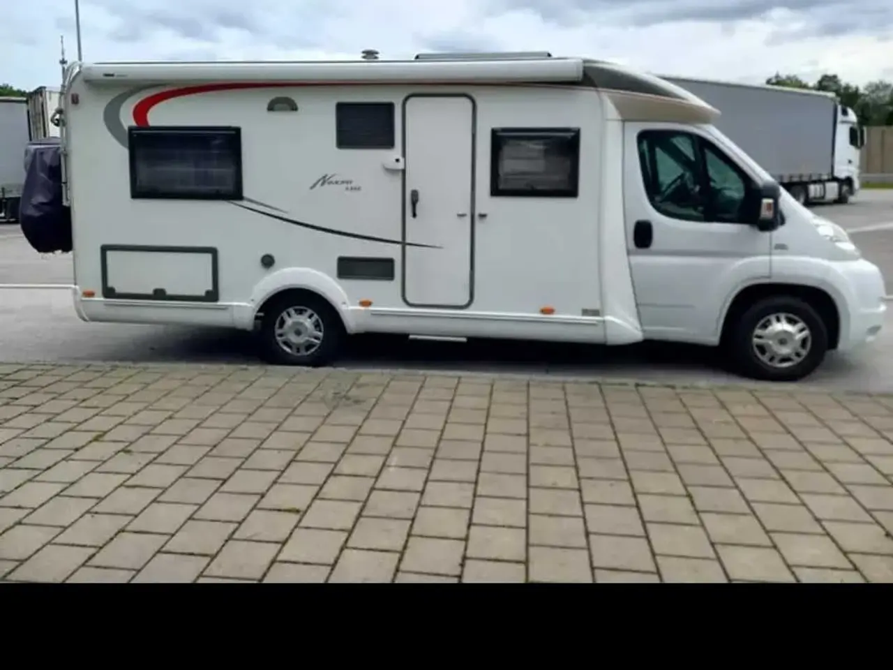 Billede 1 - Bürstner NEXXO 660 T