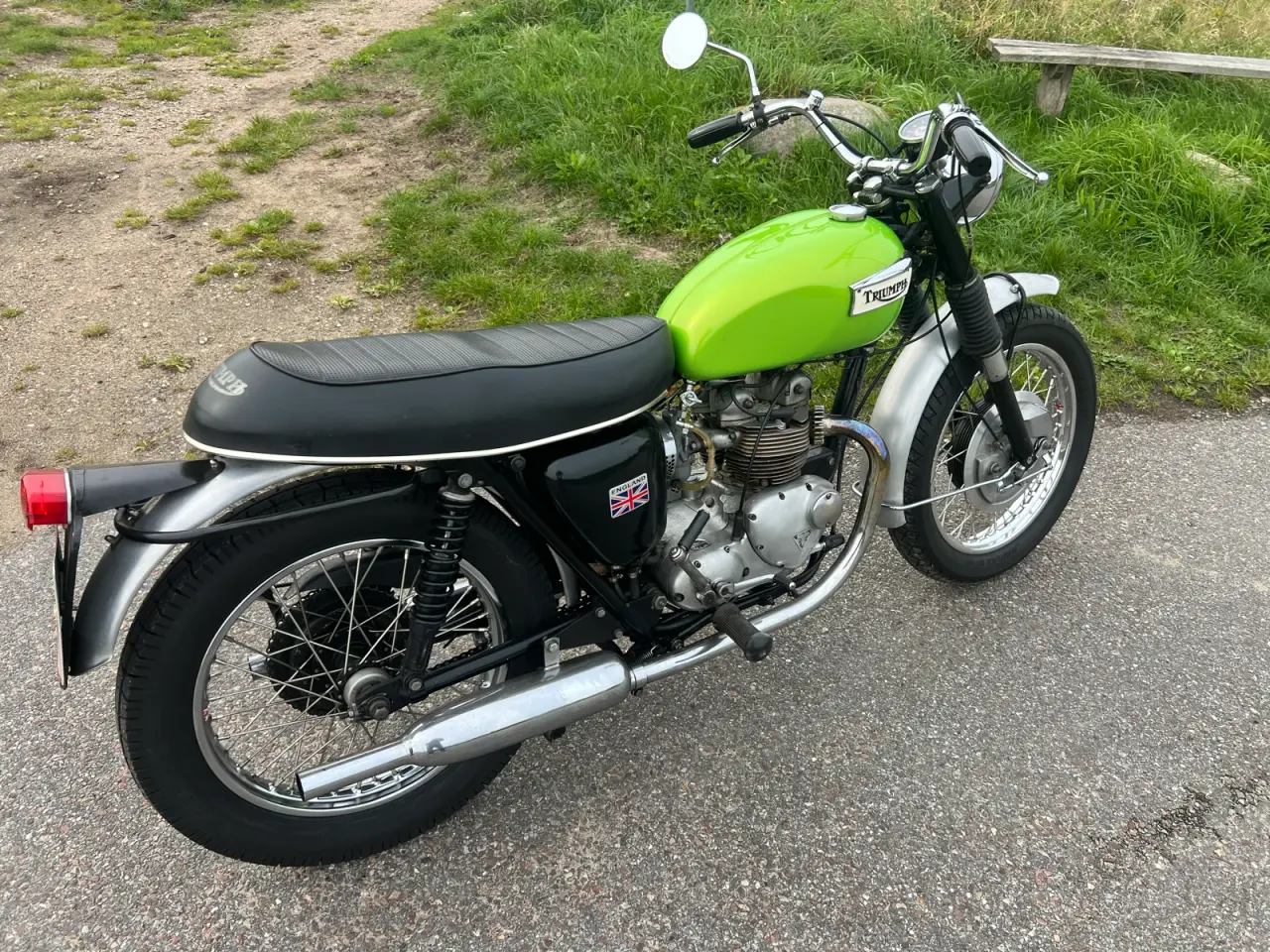 Billede 2 - Pæn Triumph t100