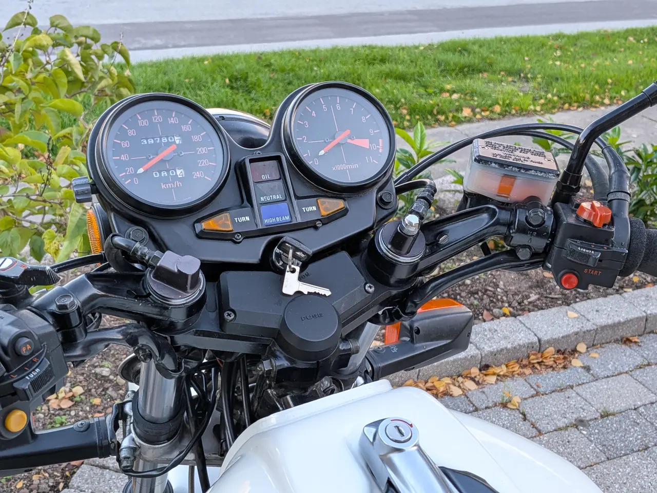 Billede 4 - Honda CB 900 F Boldor perfekt stand.