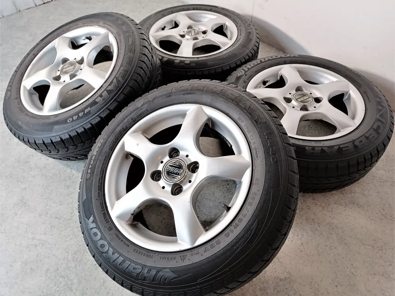 Billede 2 - 4x100 14" ET35 MegaWheels vintersæt