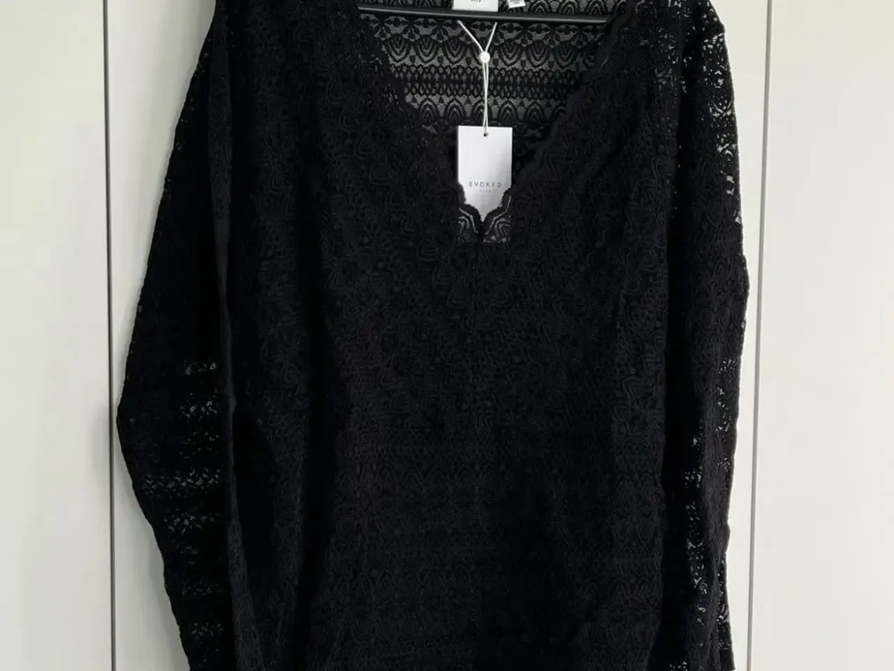 Billede 1 - Sort blonde bluse fra Vila Evoked