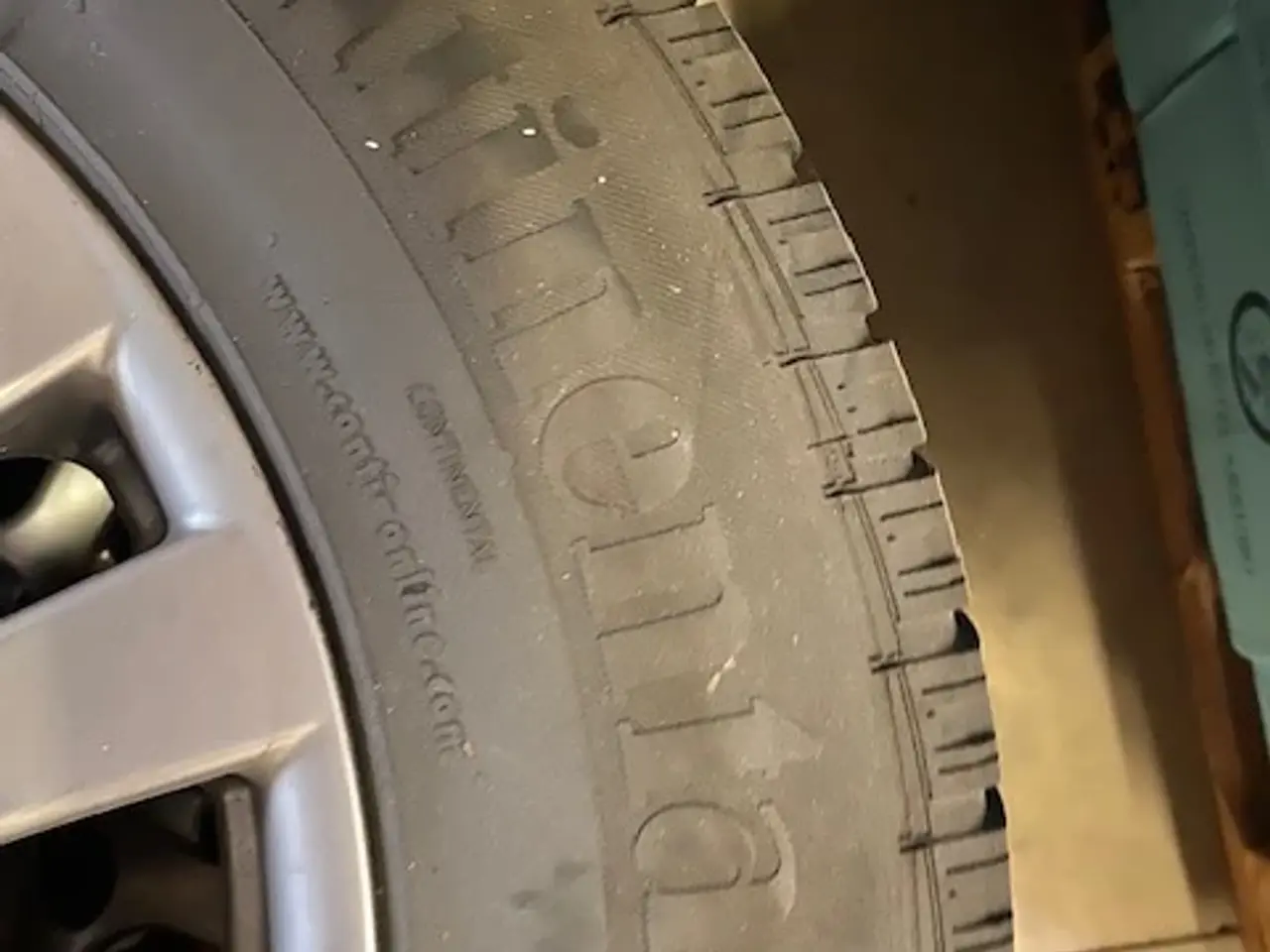 Billede 2 - Continental Crosscontact 235/65 R17