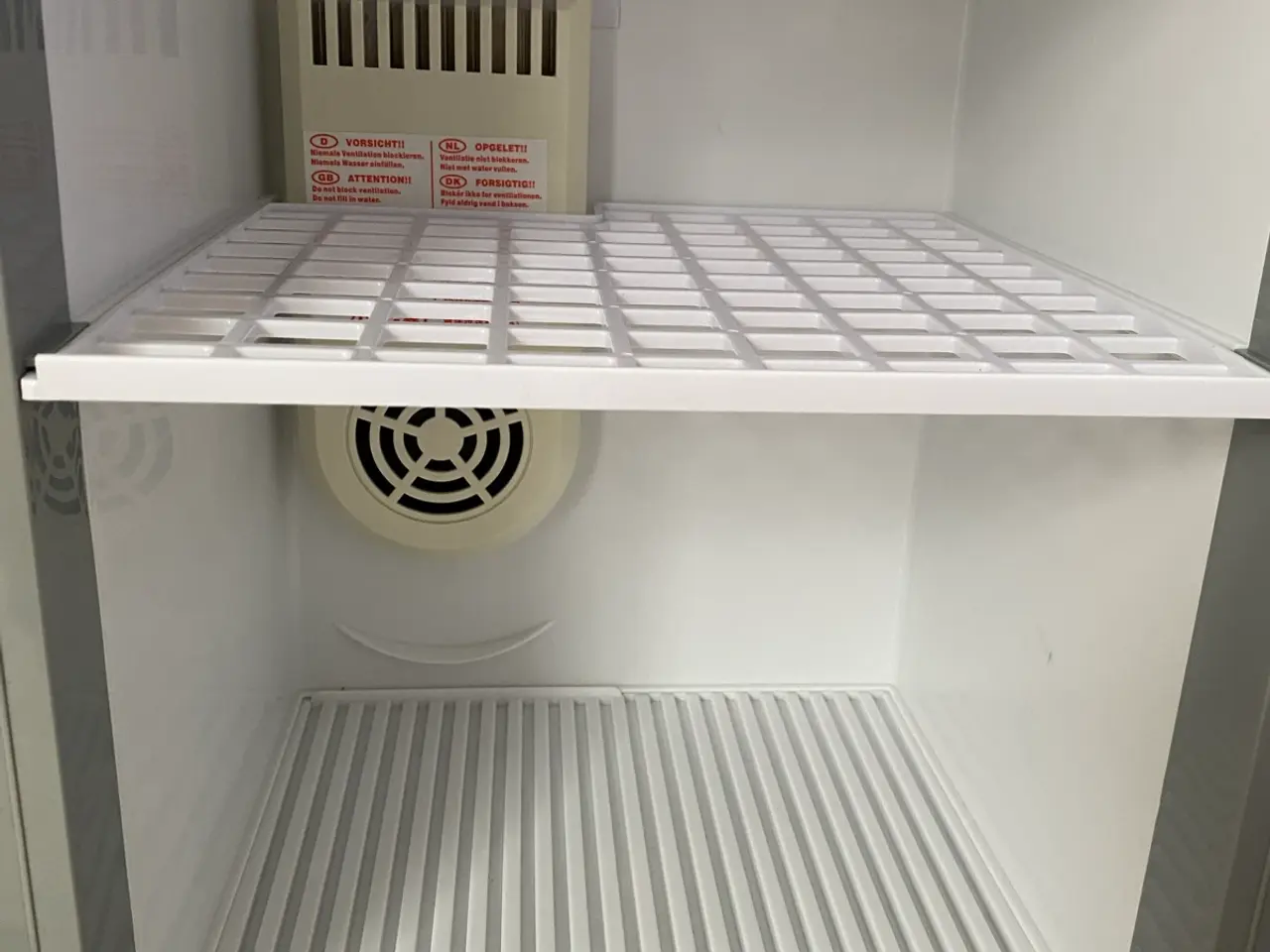 Billede 2 - Køleboks, mini køleskab. Termoelektrisk køleboks C