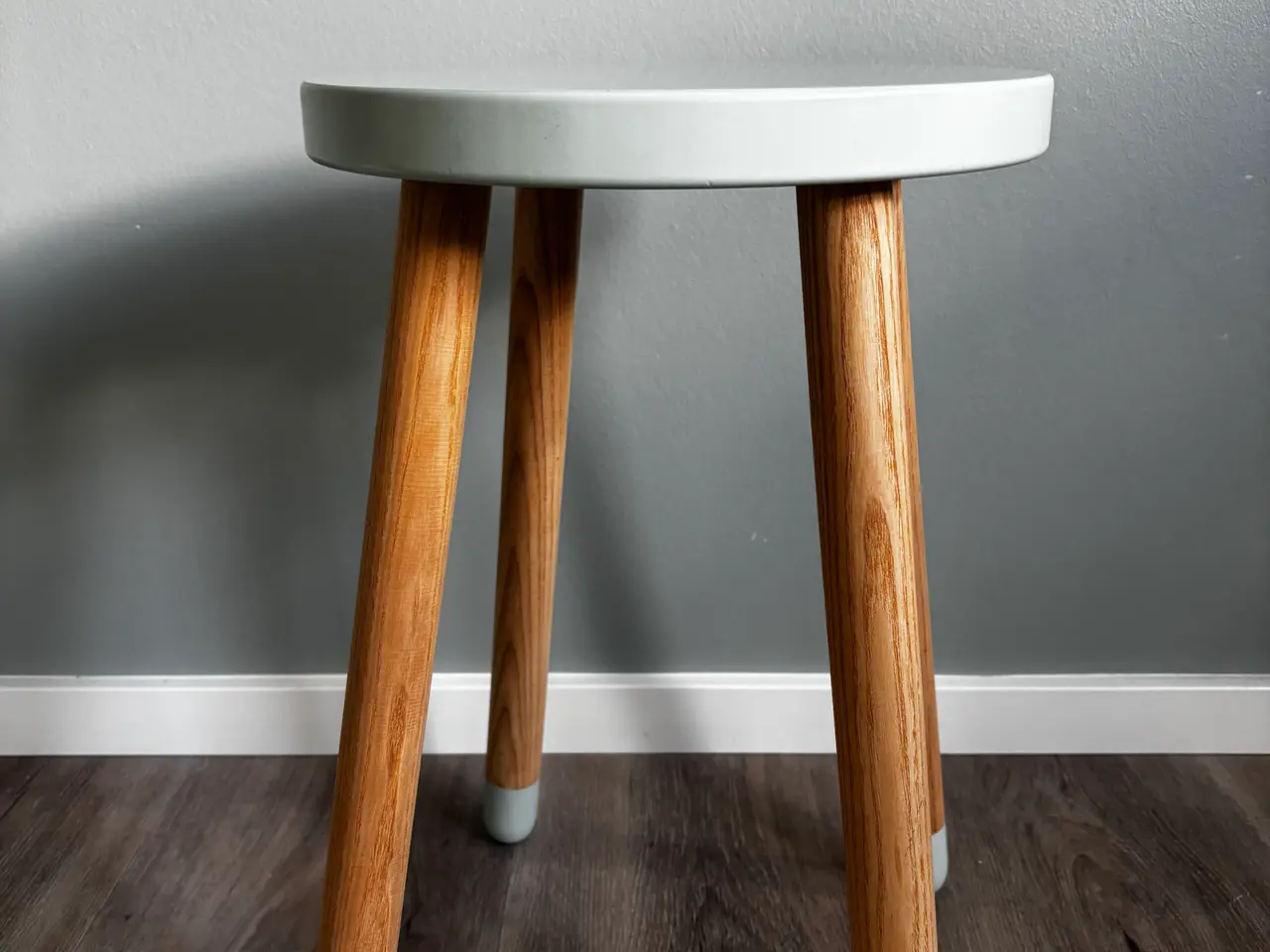 Billede 1 - FLEXA taburet i træ – Ø30 cm / H46 cm