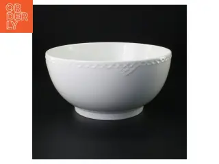 Hvid porcelænsskål (str. 23 x 12 cm)