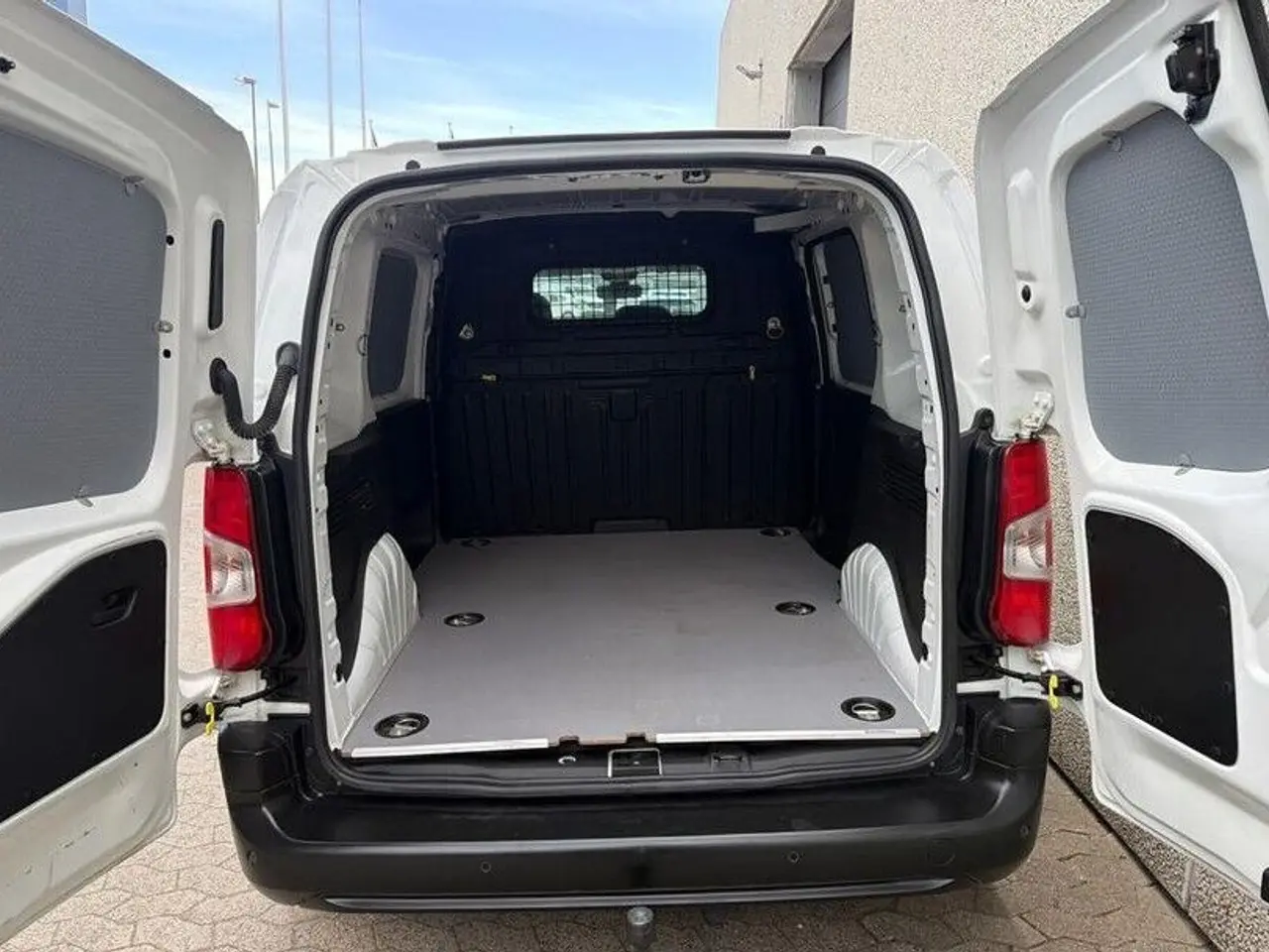 Billede 8 - Peugeot Partner 1,5 BlueHDi 100 L1V1 Plus Van
