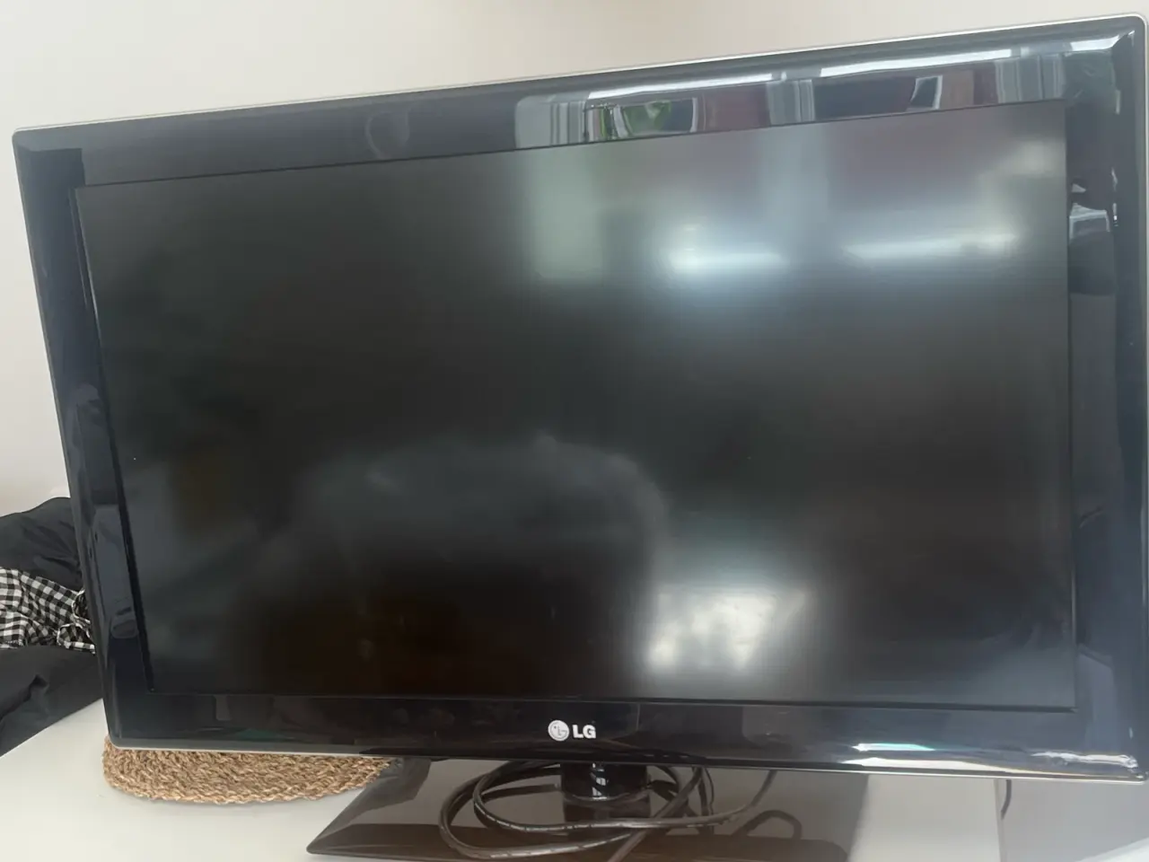 Billede 1 - 32” LG TV