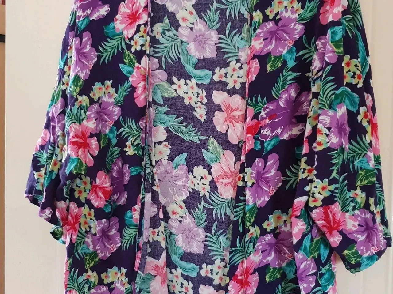 Billede 1 - Kimino fra New Look brandet/Str: 38/40