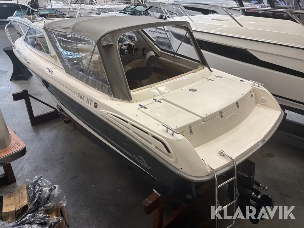 Billede 2 - Motorbåd Flipper 666 HT 220 hk