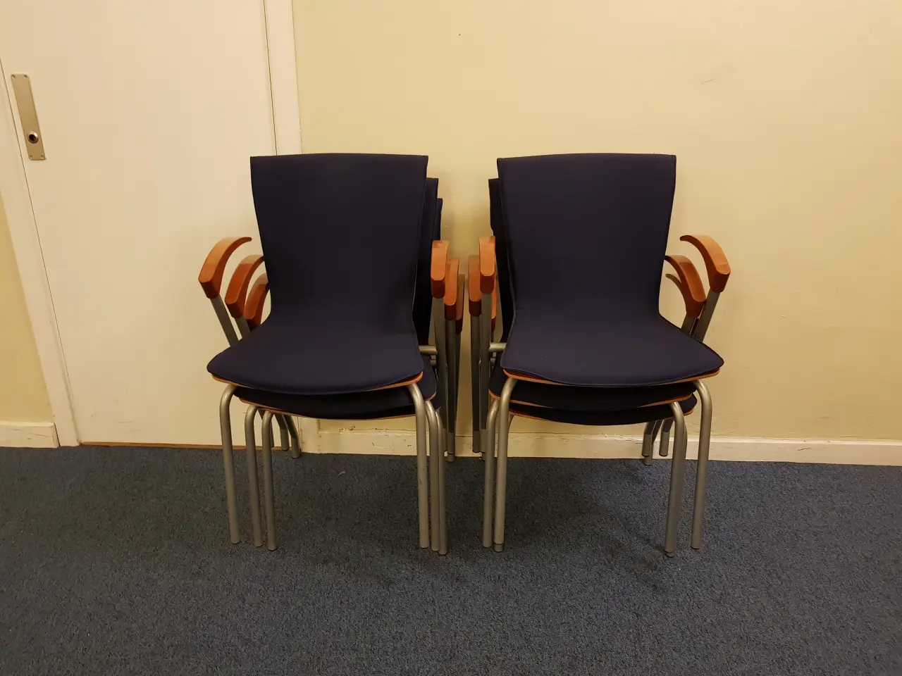 Billede 4 - 6 Spisestuestole af mærket Four Design