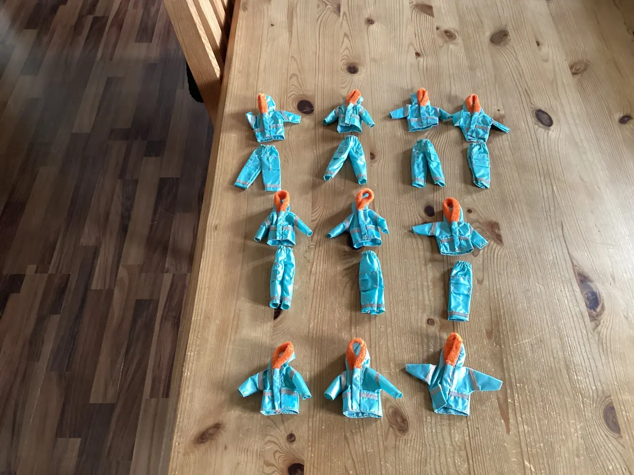 Billede 14 - LEGO SCALA TØJ