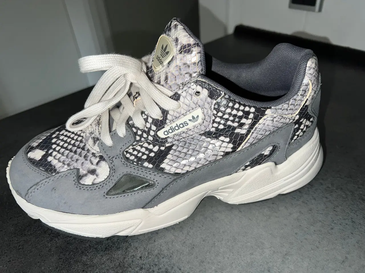Billede 2 - Adidas Sneakers