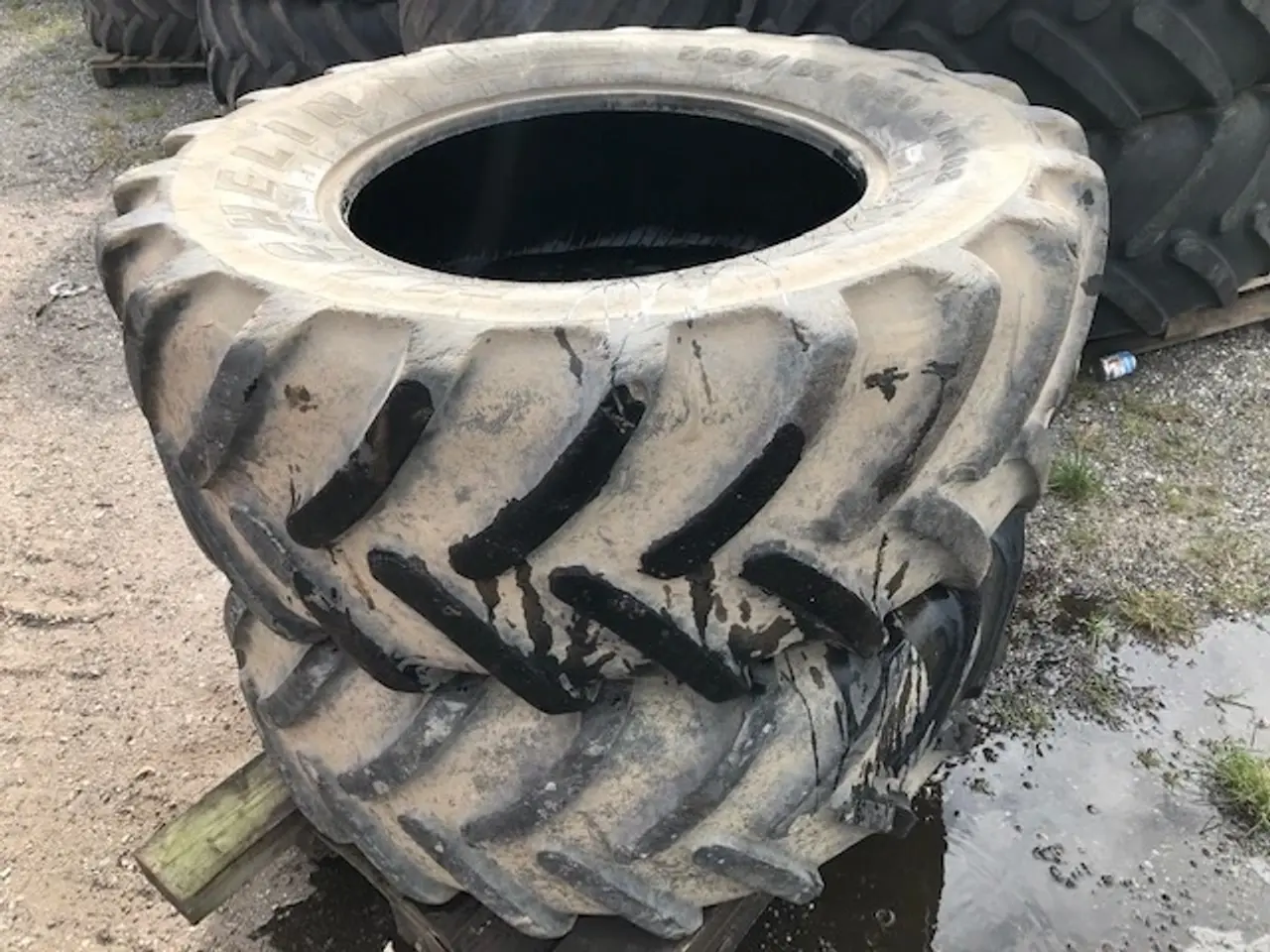 Billede 1 - Michelin 540/65-30 25%