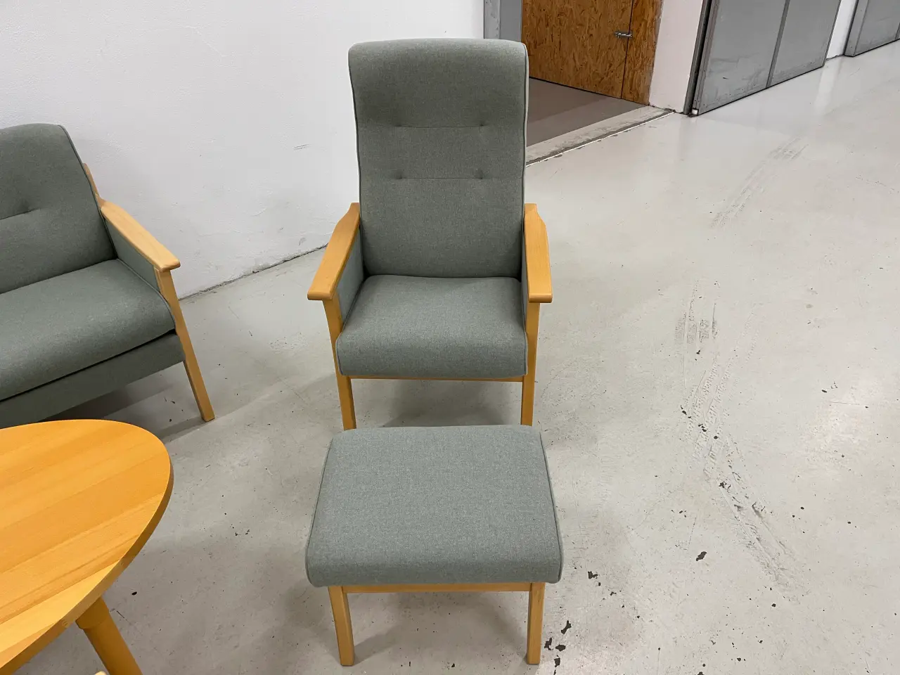 Billede 8 - Sofagruppe i turkisfarvet uld + bord.