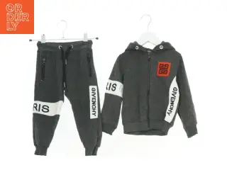 Joggingsæt (str. 92 cm)