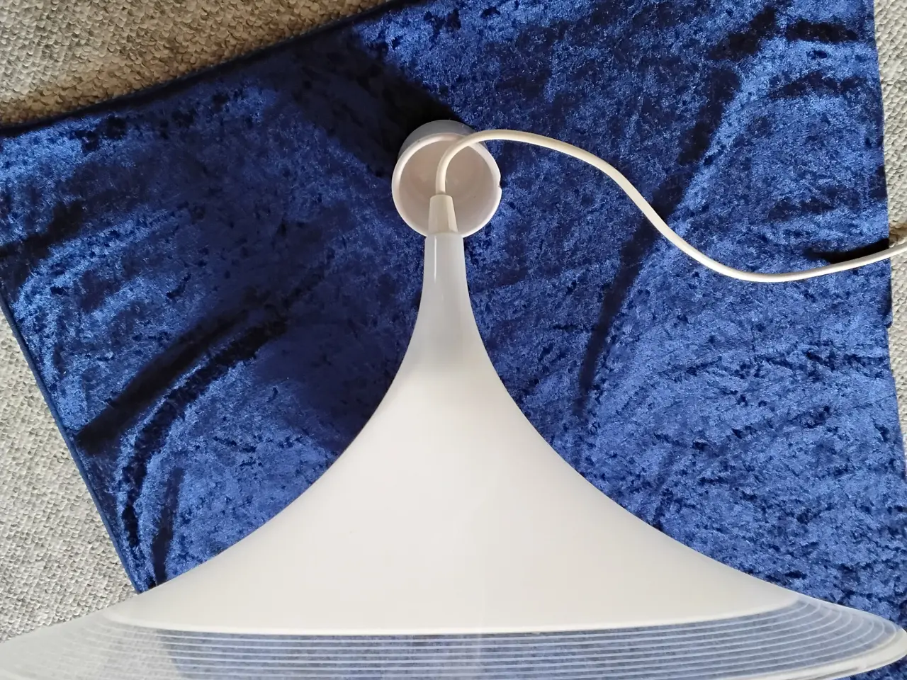 Billede 1 - Trompet lampen Riboli fra Lyskær - retro - Ø45 cm