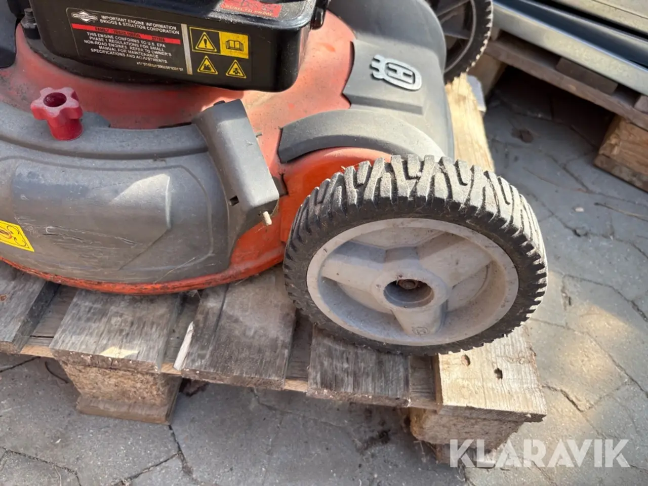 Billede 4 - Græsslåmaskine Husqvarna M145SV