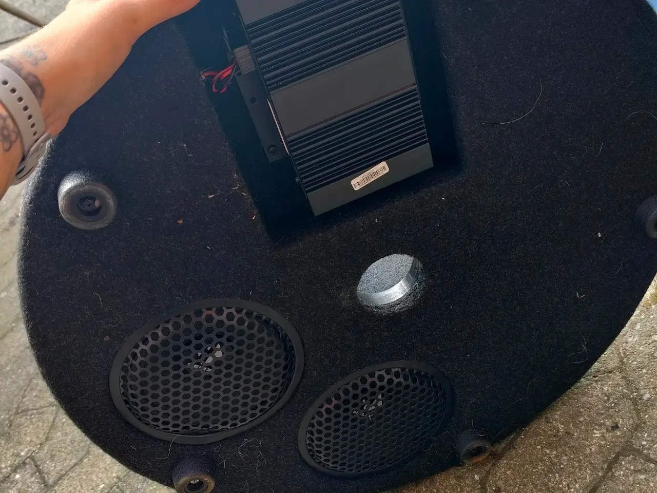 Billede 3 - Helix rund bilsubwoofer 
