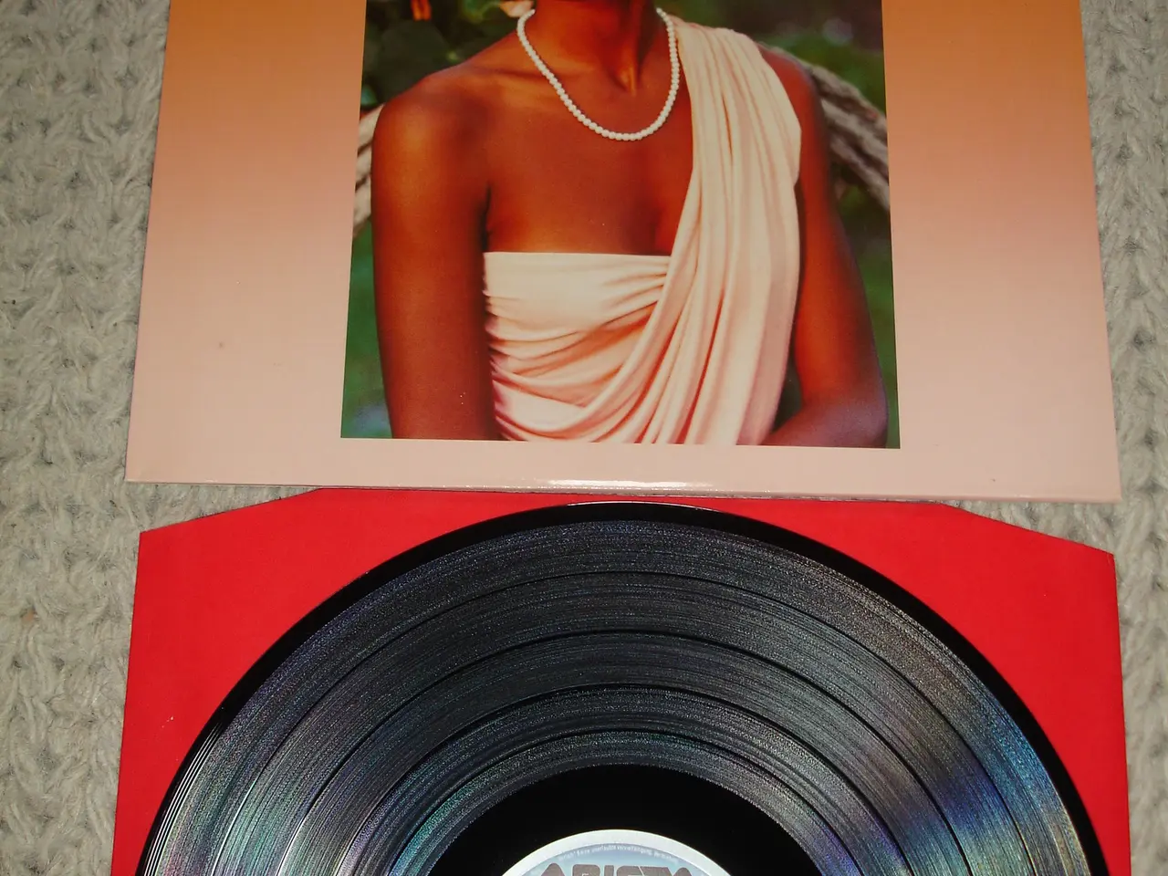Billede 1 - (Sender gerne) Whitney Houston – Whitney Houston