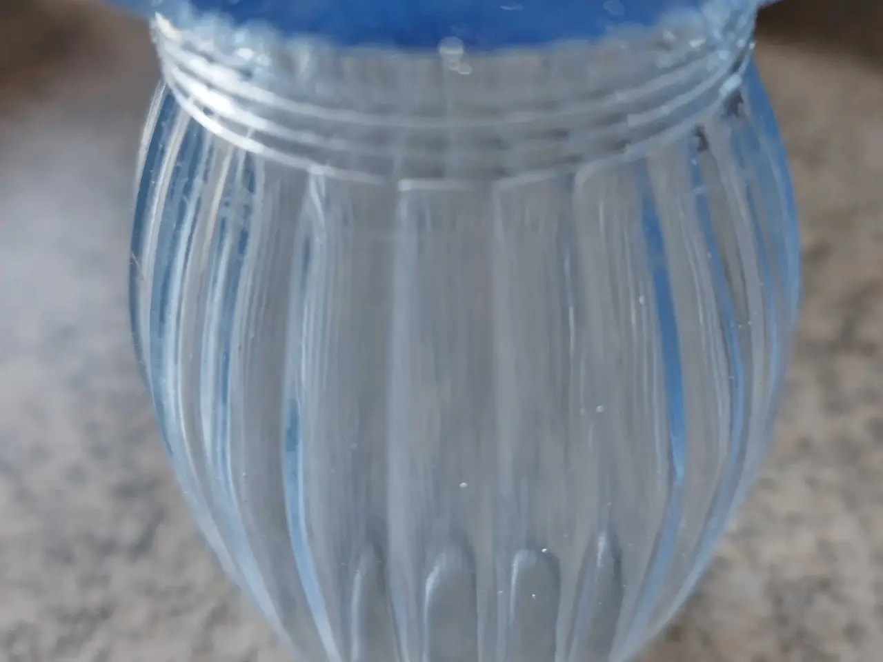 Billede 1 - Gammel Holmegaard vase